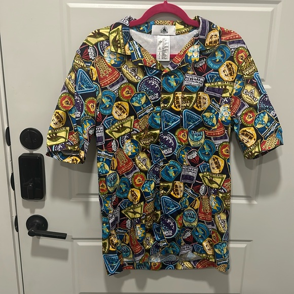 Disney Other - Disney Parks Button Up Shirt Sz S
